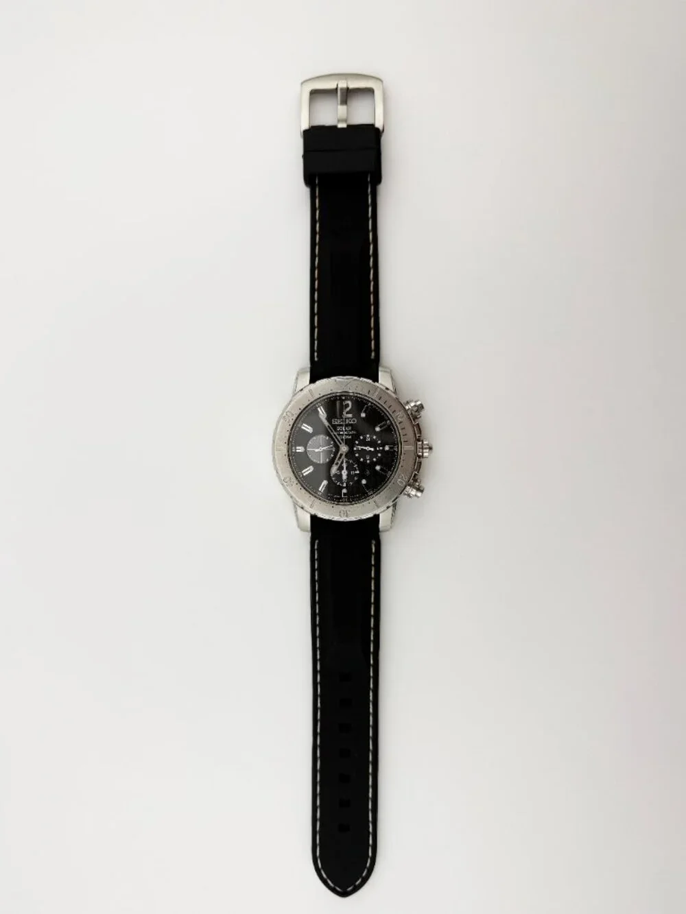 Rare Seiko Solar Chronograph Men's Watch (SSC223P2) - Full Set + Straps
